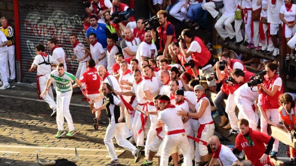 San Fermín 2025 | Los toros de Victoriano del Río protagonizan  el encierro más rápido de la feria