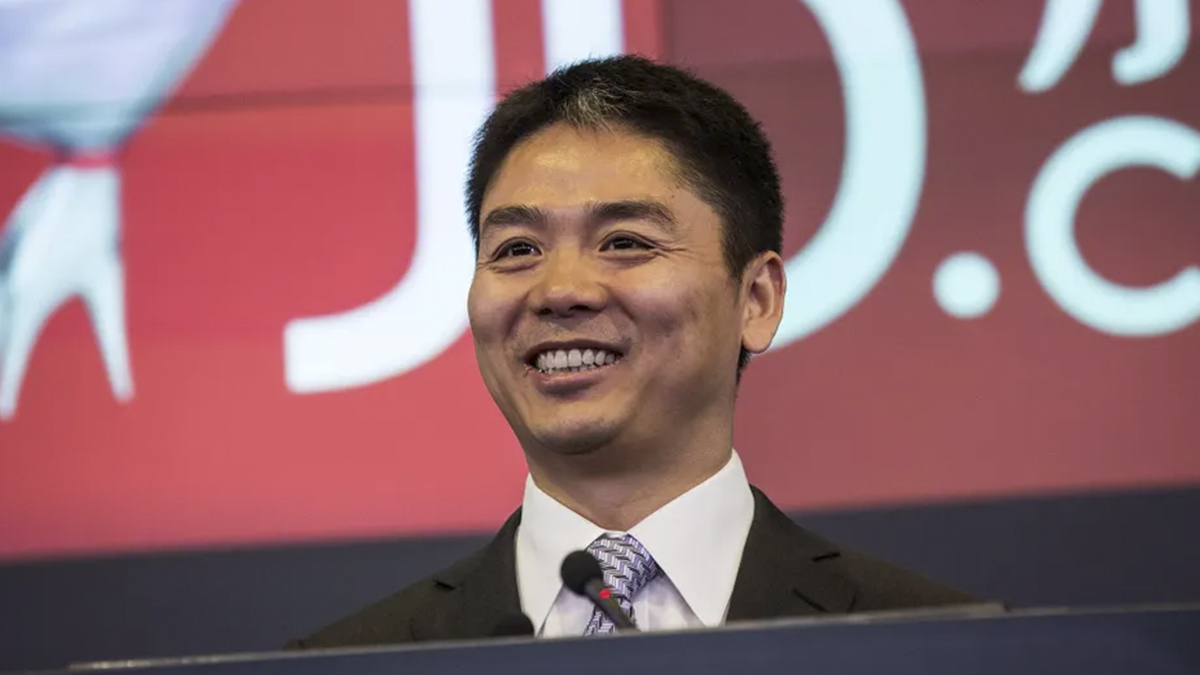 El gigante chino del comercio electrónico JD.com hace una oferta de 2.200 millones de euros por la alemana Ceconomy (MediaMarkt y Saturn)