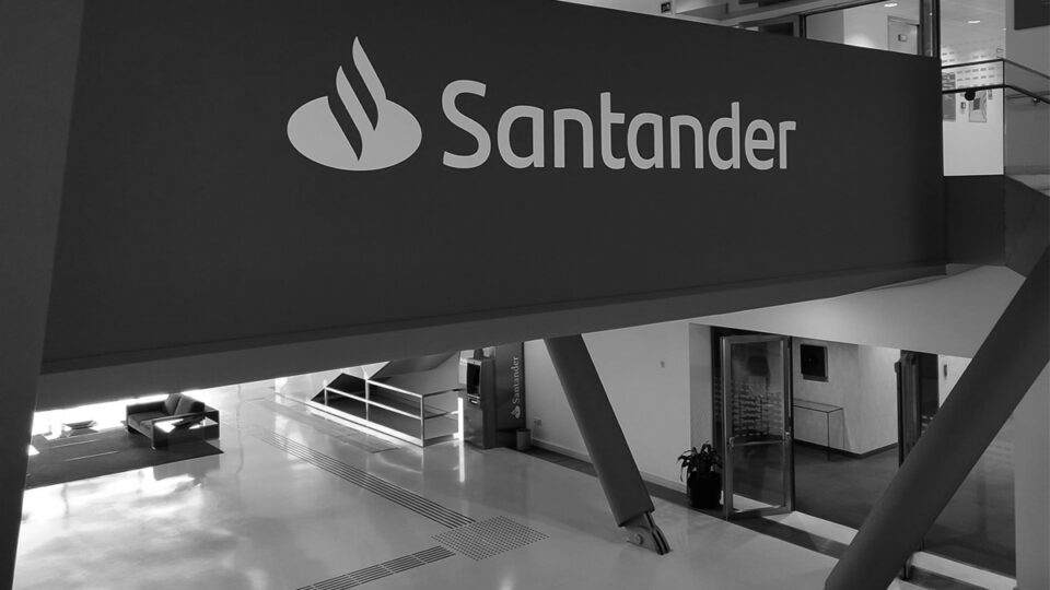 Santander España nombra a Carlos Porras como responsable de recuperaciones en sustitución de Cortadellas