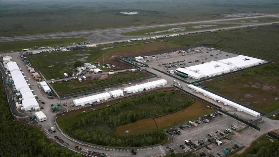 Alligator Alcatraz: la prisión que divide al público entre la condena y la admiración