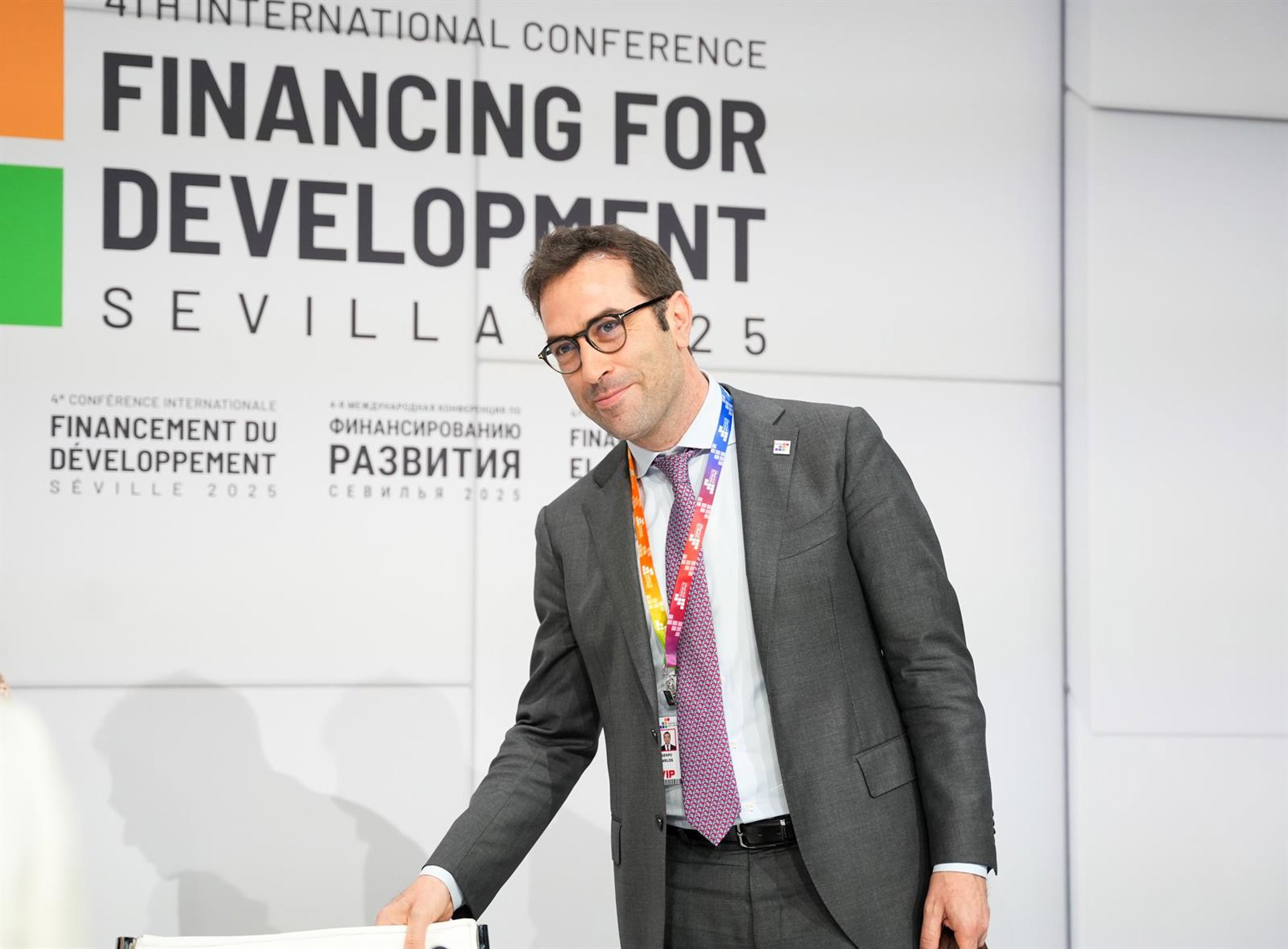 PP dice que Sánchez hizo el «ridículo» al presentar a Cuerpo al Eurogrupo con el «descrédito» del Gobierno