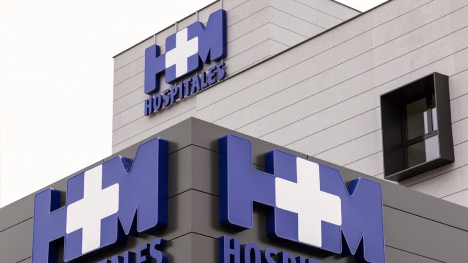 HM Hospitales factura 806,4 millones de euros en 2025