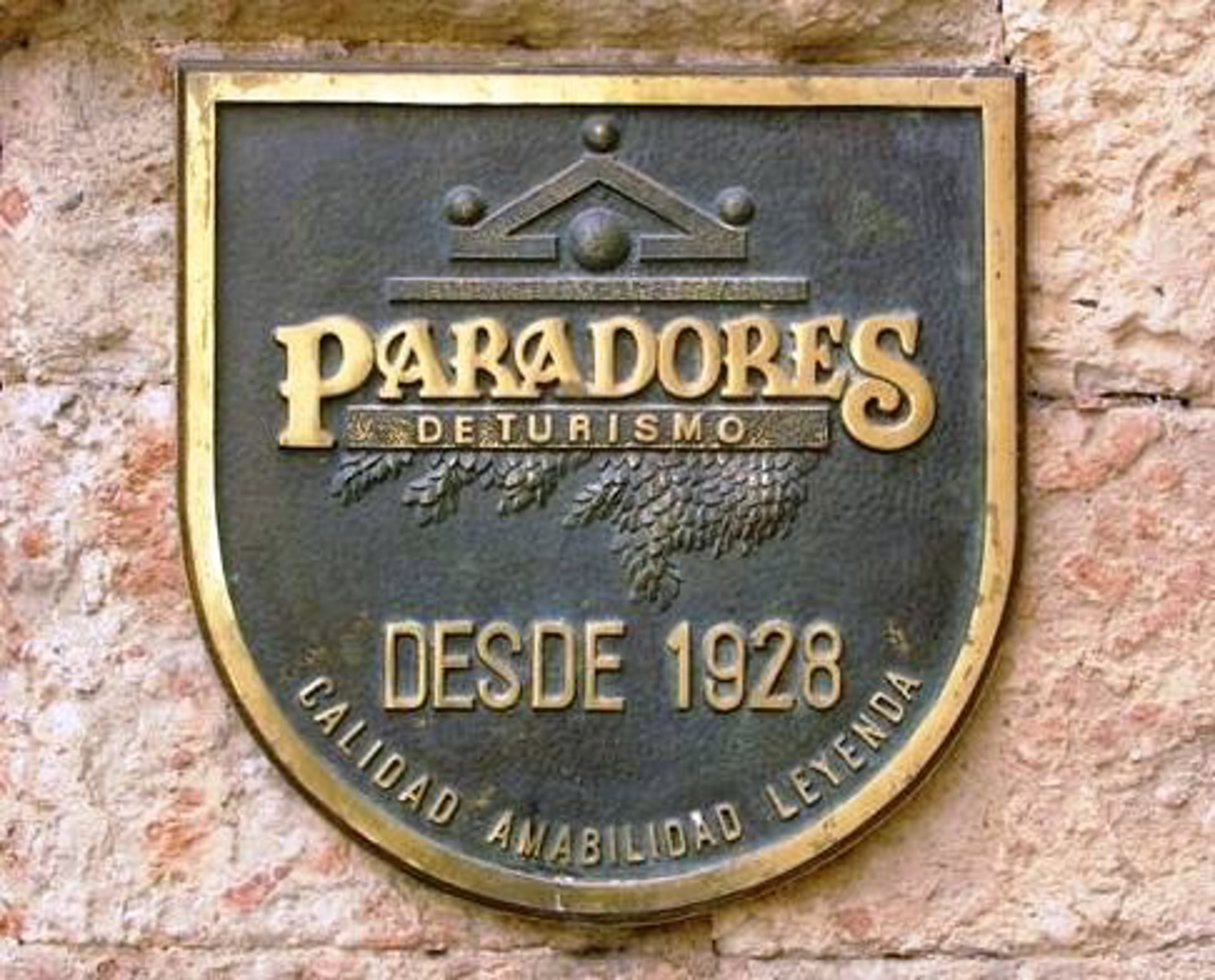 Paradores y la Universidad Complutense analizan el modelo de la hotelera en un curso de verano