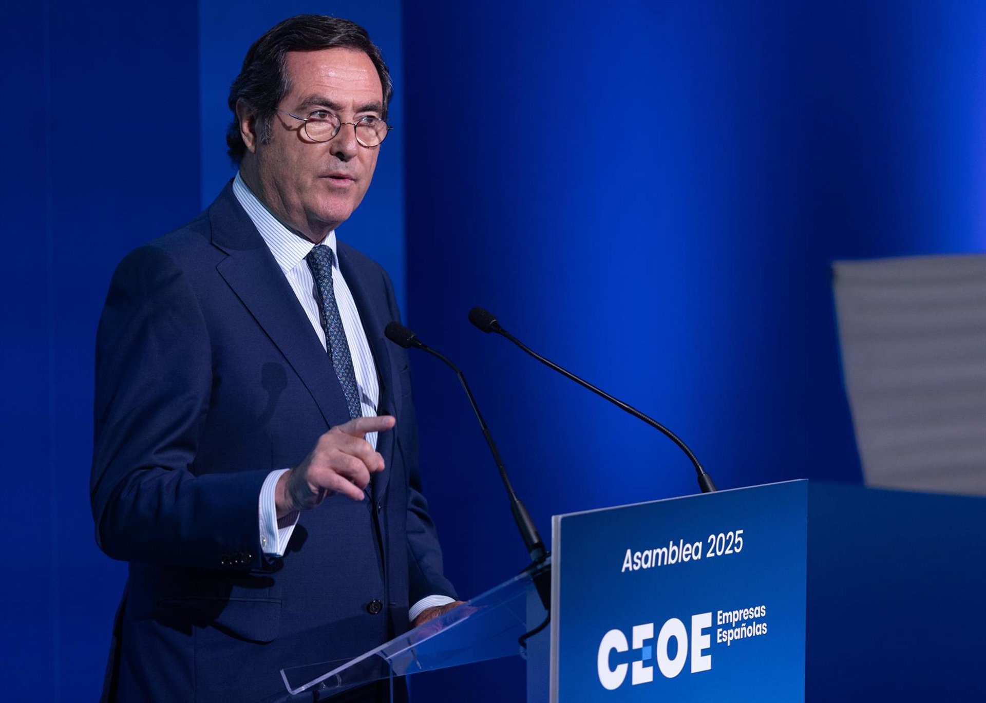 Garamendi (CEOE) carga contra el Gobierno y les acusa de «capitalizar» los buenos resultados económicos