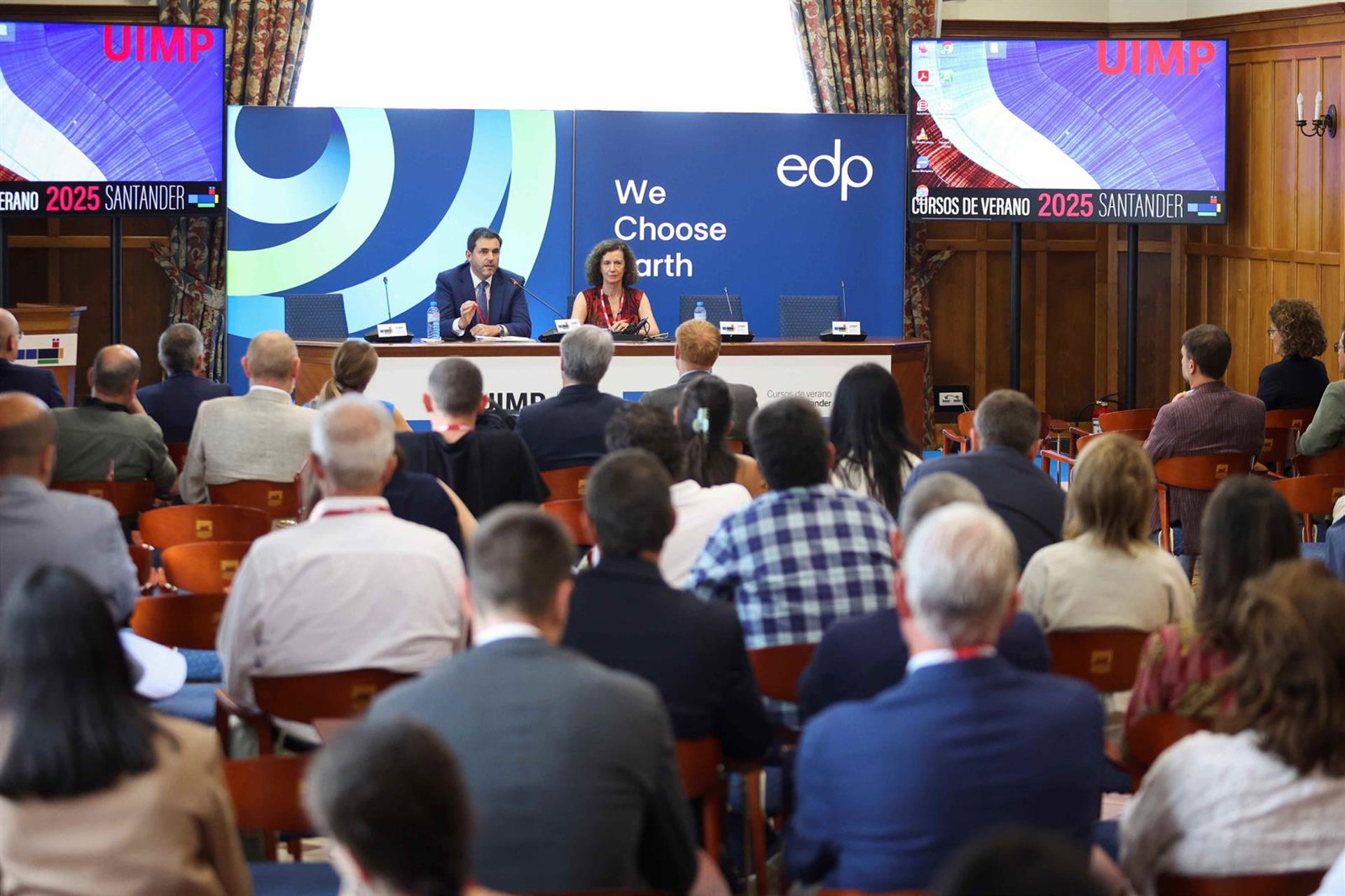 Expertos dicen que la electrificación es una oportunidad para la reindustrialización de España