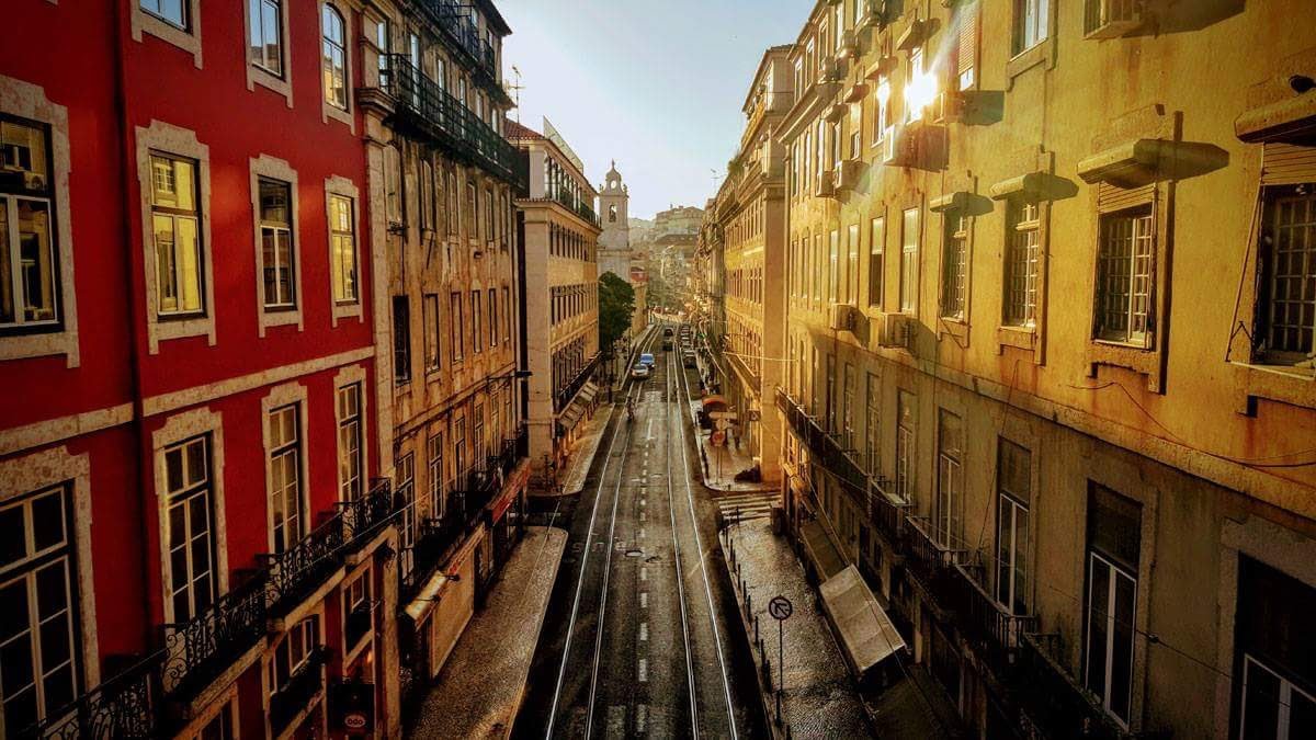 Un Portugal de récord: 29 millones de turistas internacionales en 2024, con España como principal mercado emisor
