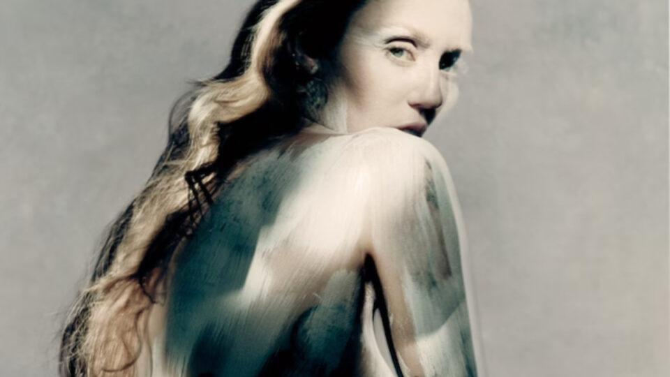 Miley Cyrus hace historia y se convierte en la primera imagen de Maison Margiela