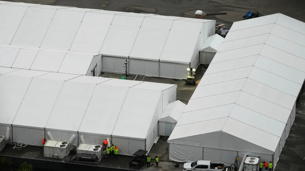 Un juez detiene la construcción de ‘Alligator Alcatraz’ ante presuntas violaciones a la legislación ambiental