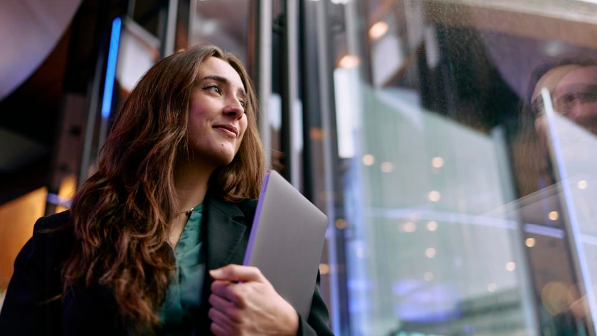 Meta y Microsoft apuestan fuerte por la IA… y también sus altos ejecutivos