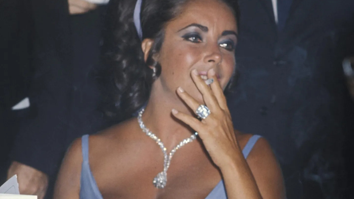 El anillo de boda de Cristiano Ronaldo frente al de otros famosos