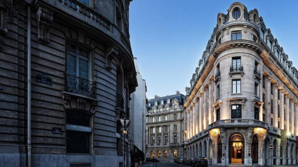 Radisson amplía su cartera en Francia con el hotel de Amancio Ortega como protagonista