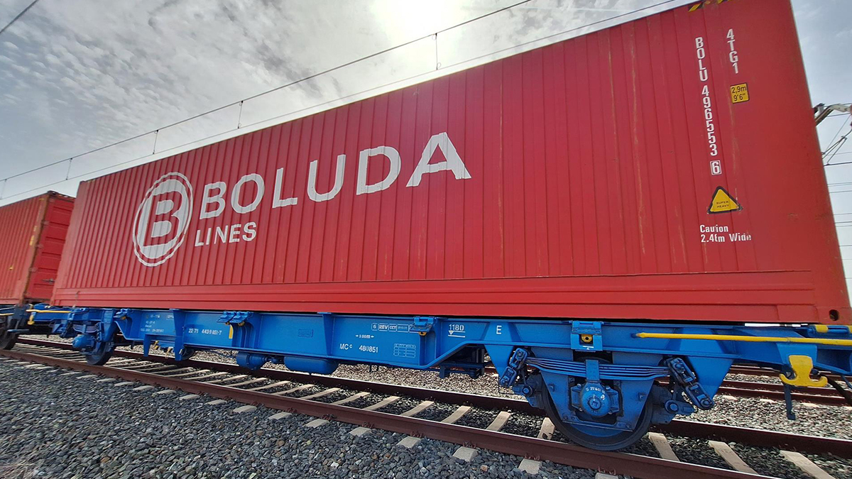 Boluda compra a Alemania el negocio ferroviario de Transfesa y será el 2º operador de mercancías en España