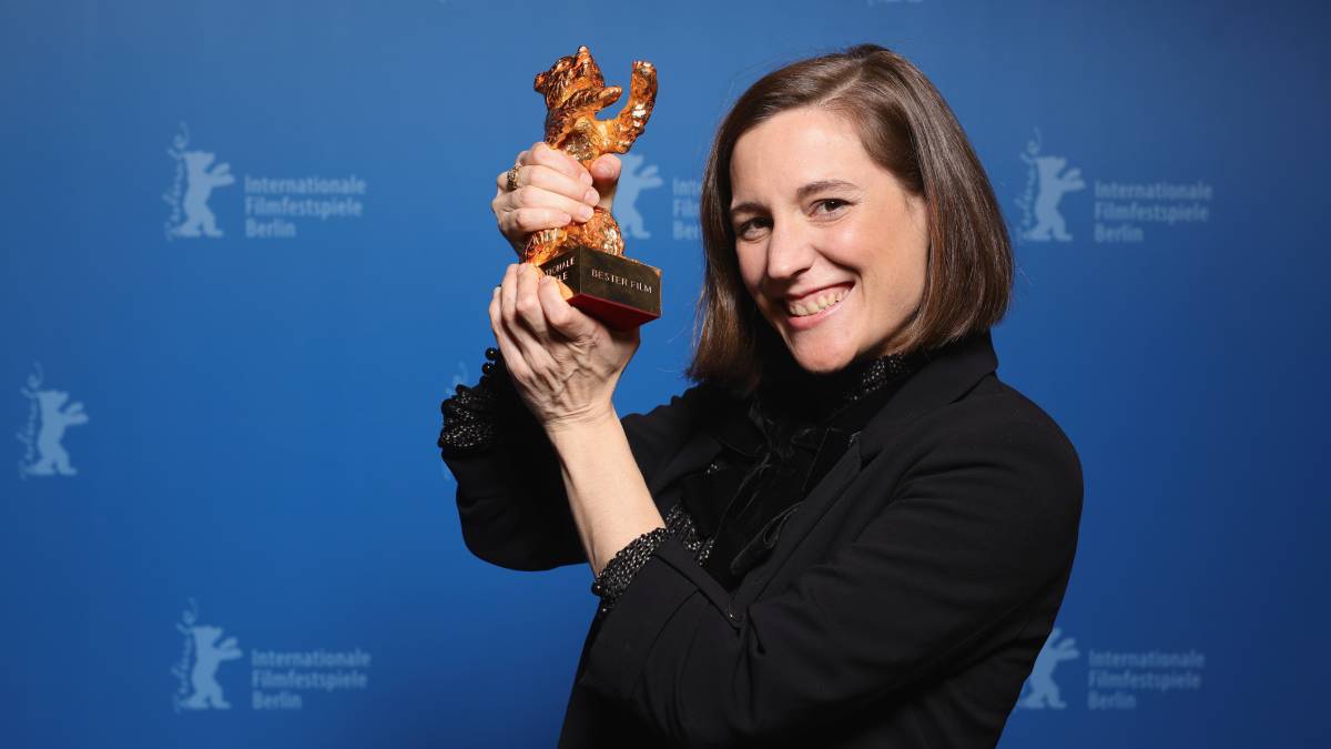 Carla Simón camino a los Oscar con ‘Romería’, la película que cuenta la muerte por VIH de sus padres