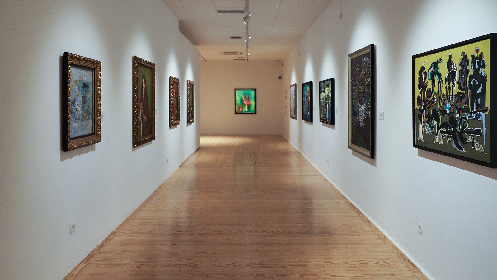 La exposición “Arte entre continentes” reinaugura los espacios expositivos de Casa de América