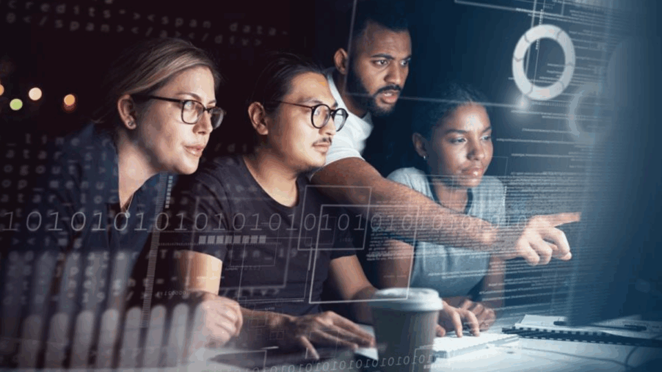 OpenAI busca minimizar sesgos y malentendidos entre humanos y IA, promoviendo una colaboración más fiable con ChatGPT y GPT-5