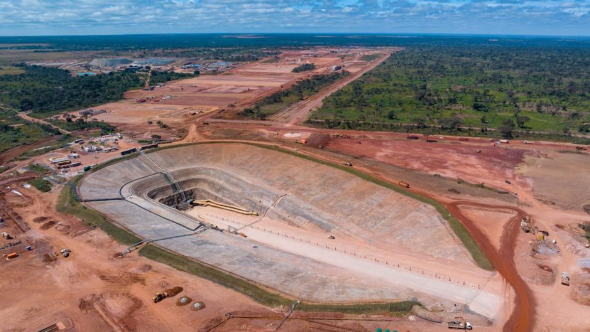 Un fondo catarí adquiere una participación de 500 millones de dólares en Ivanhoe Mines, del multimillonario Robert Friedland
