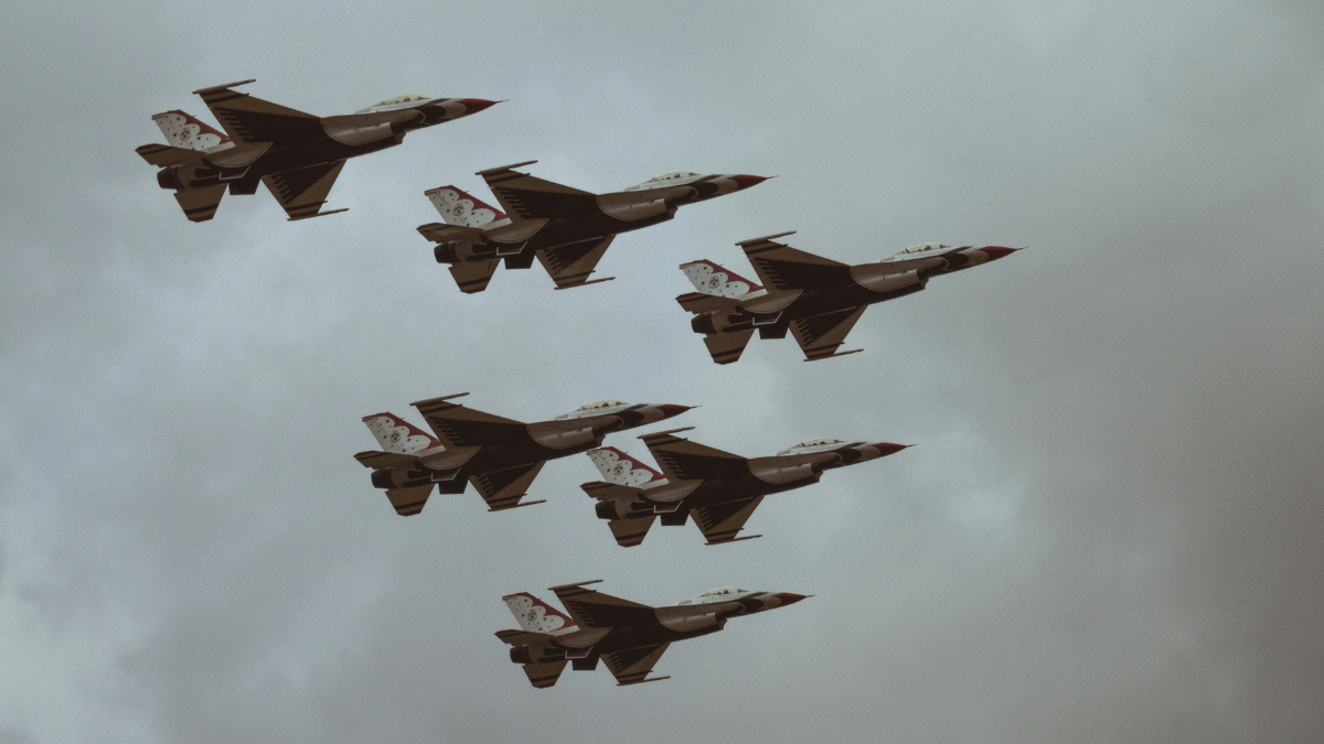 Rota y Morón cierran el paso al armamento estadounidense con destino a Israel