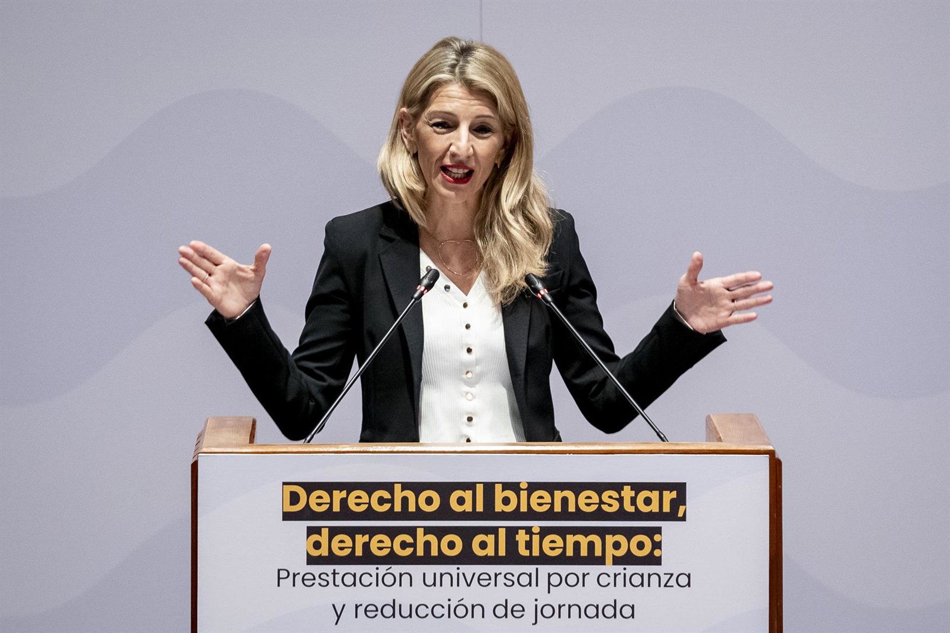 Díaz asegura que la reducción de la jornada saldrá adelante «porque está ganada en la calle»