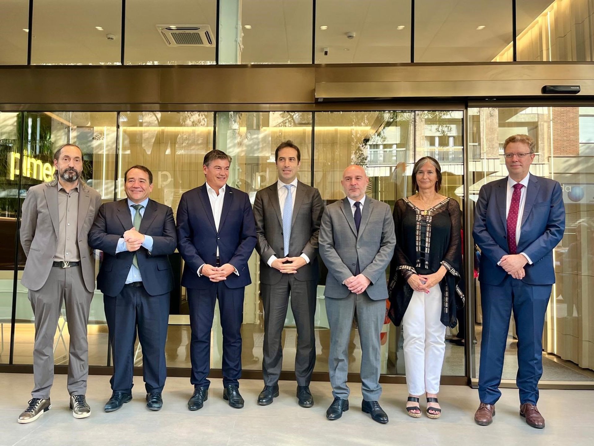 Cuerpo, tras aprobar la CNMV la OPA de BBVA sobre el Sabadell: «Es el momento de los accionistas»