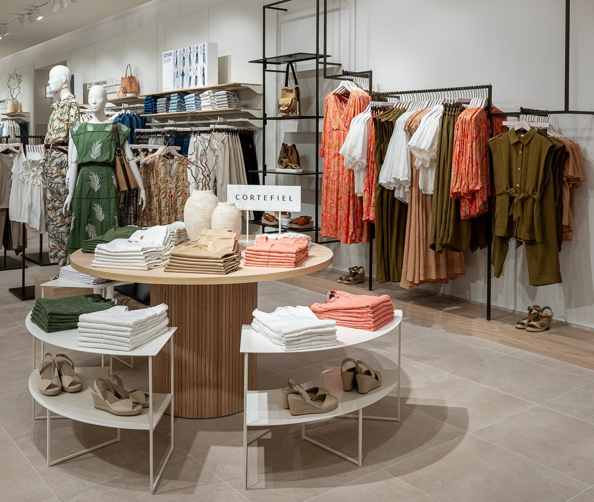 Cortefiel celebra su 80 aniversario y estrenará en octubre el Fashion Film ‘Todo por vestir’