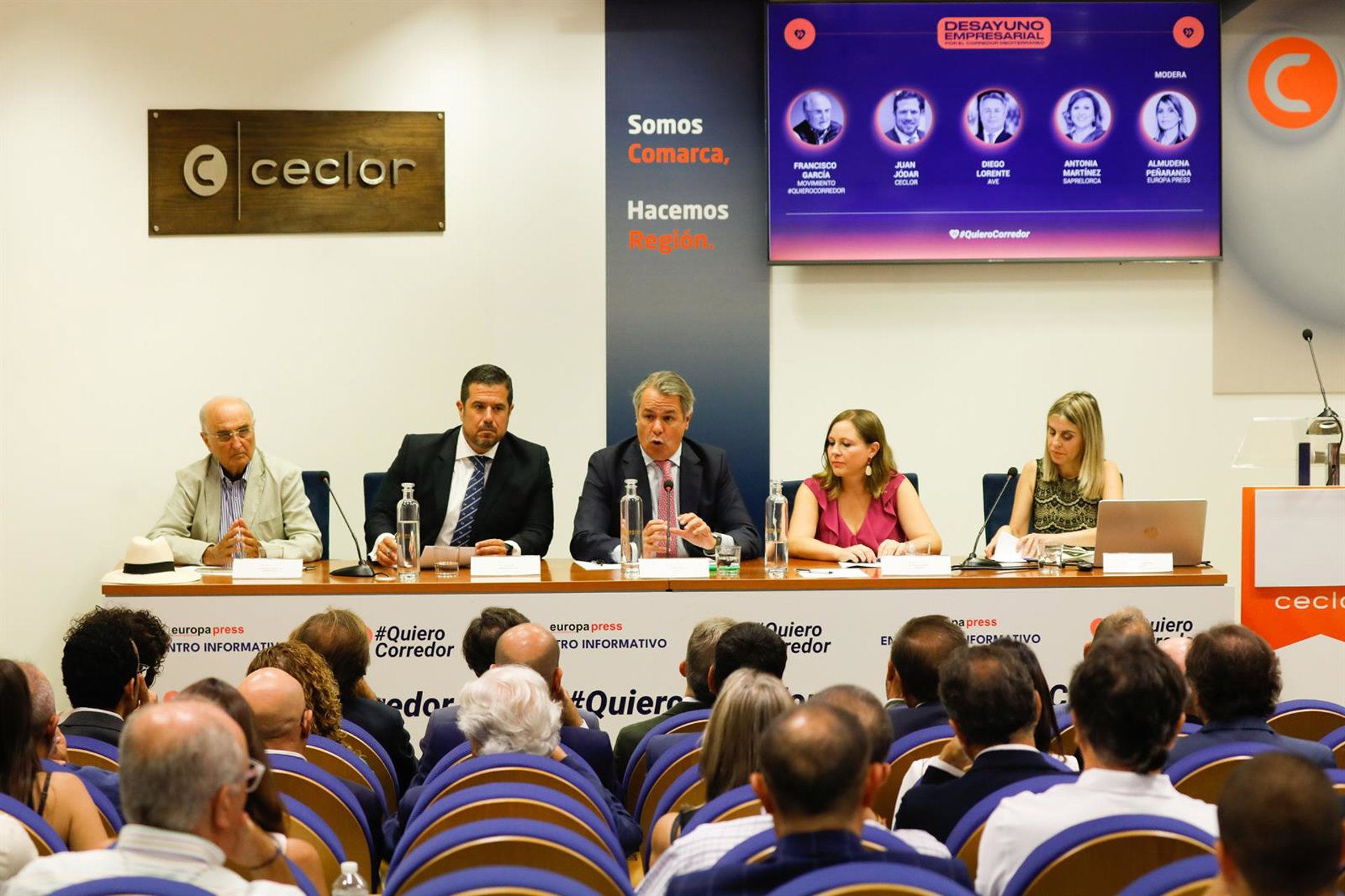 Empresarios reivindican que se cumplan los plazos para finalizar las obras del Corredor Mediterráneo