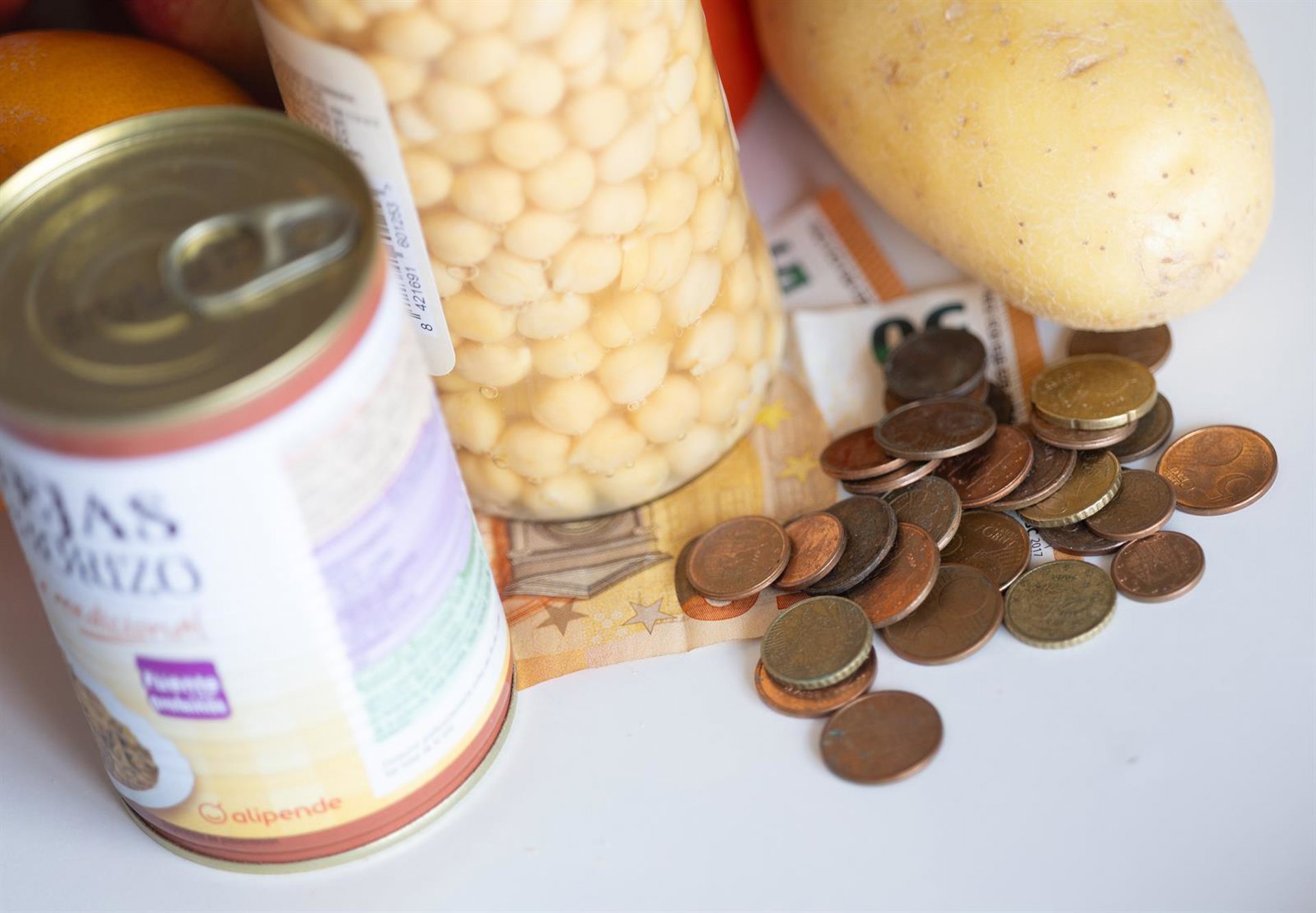 USO denuncia que la cesta de alimentos «se sigue comiendo» a los salarios a pesar de mantenerse el IPC