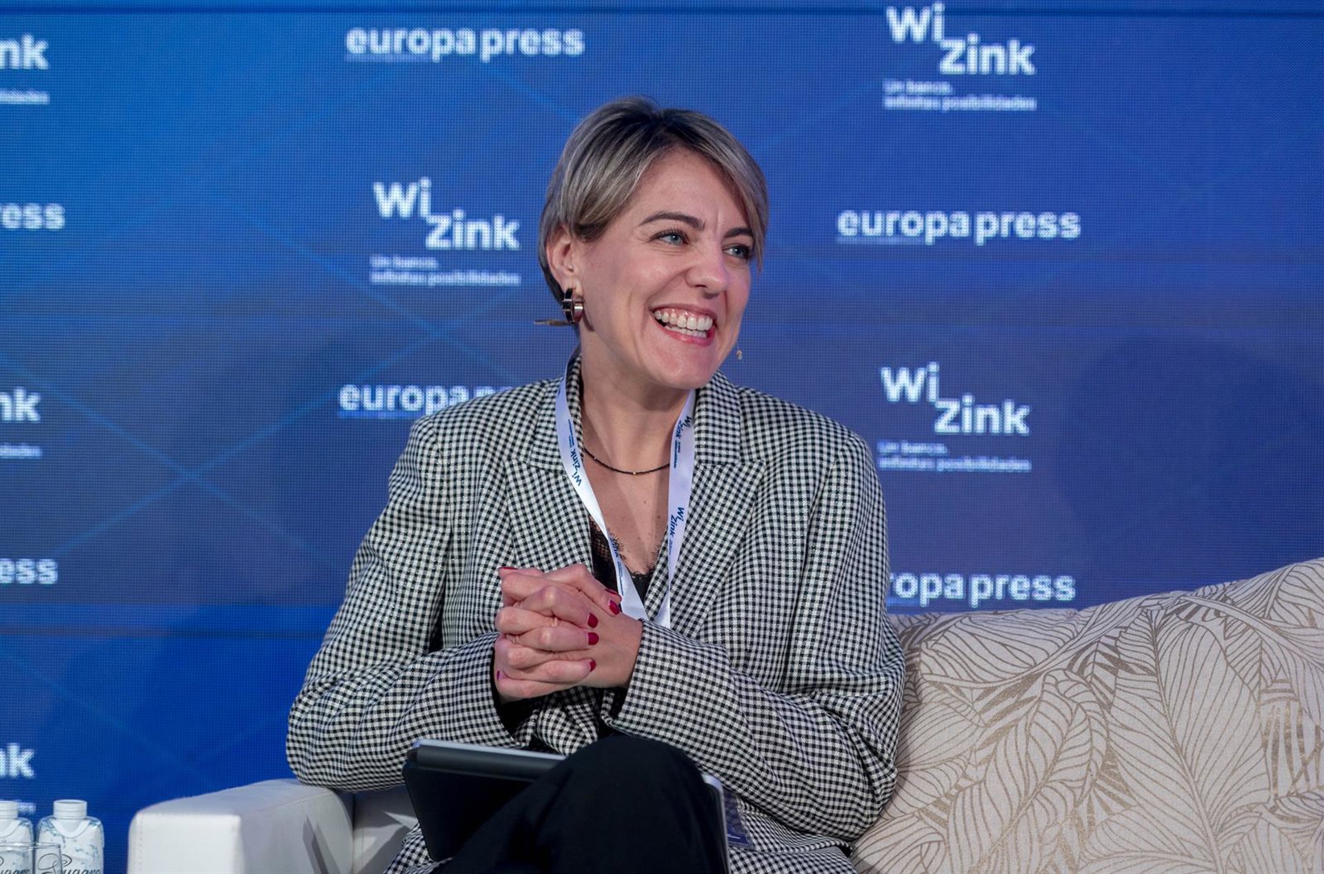 Las eléctricas ven positivo el plan del Gobierno para impulsar las redes y confían en mejora de la retribución