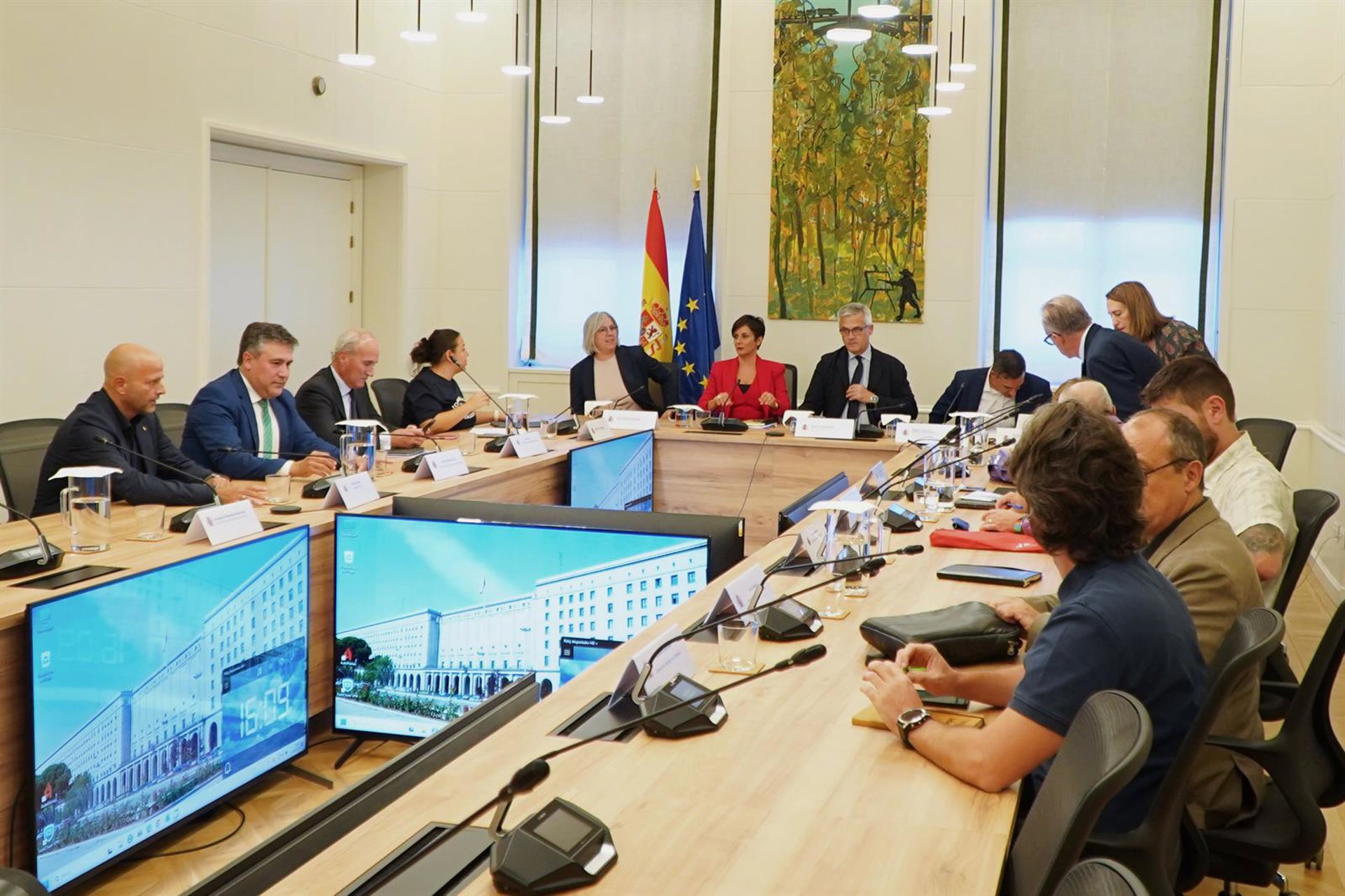 Rodríguez asegura a agentes sociales que el nuevo Plan Estatal consolidará el acceso a vivienda