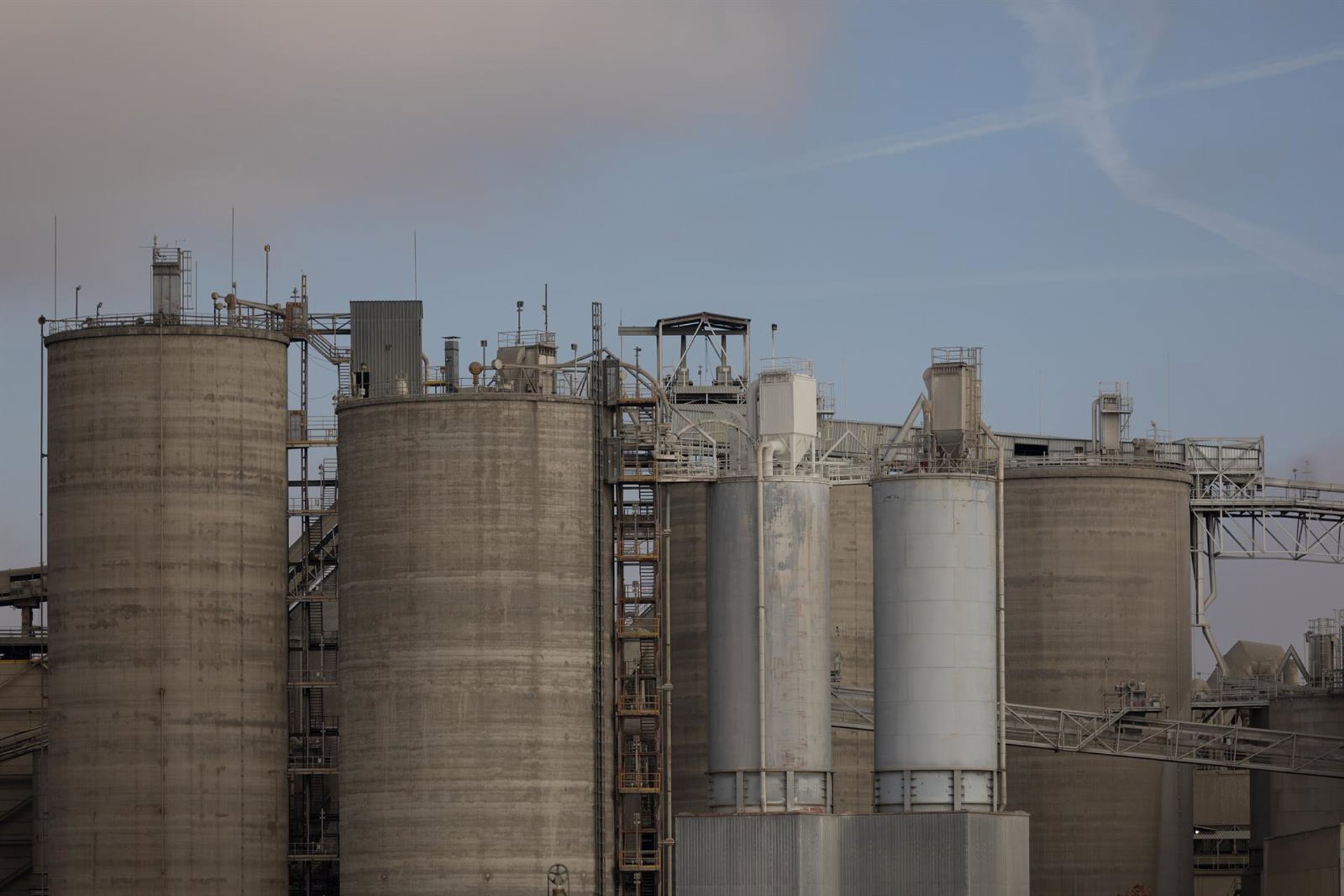 La inflación industrial vuelve a tasas negativas en agosto (-1,5%) por el abaratamiento de la energía