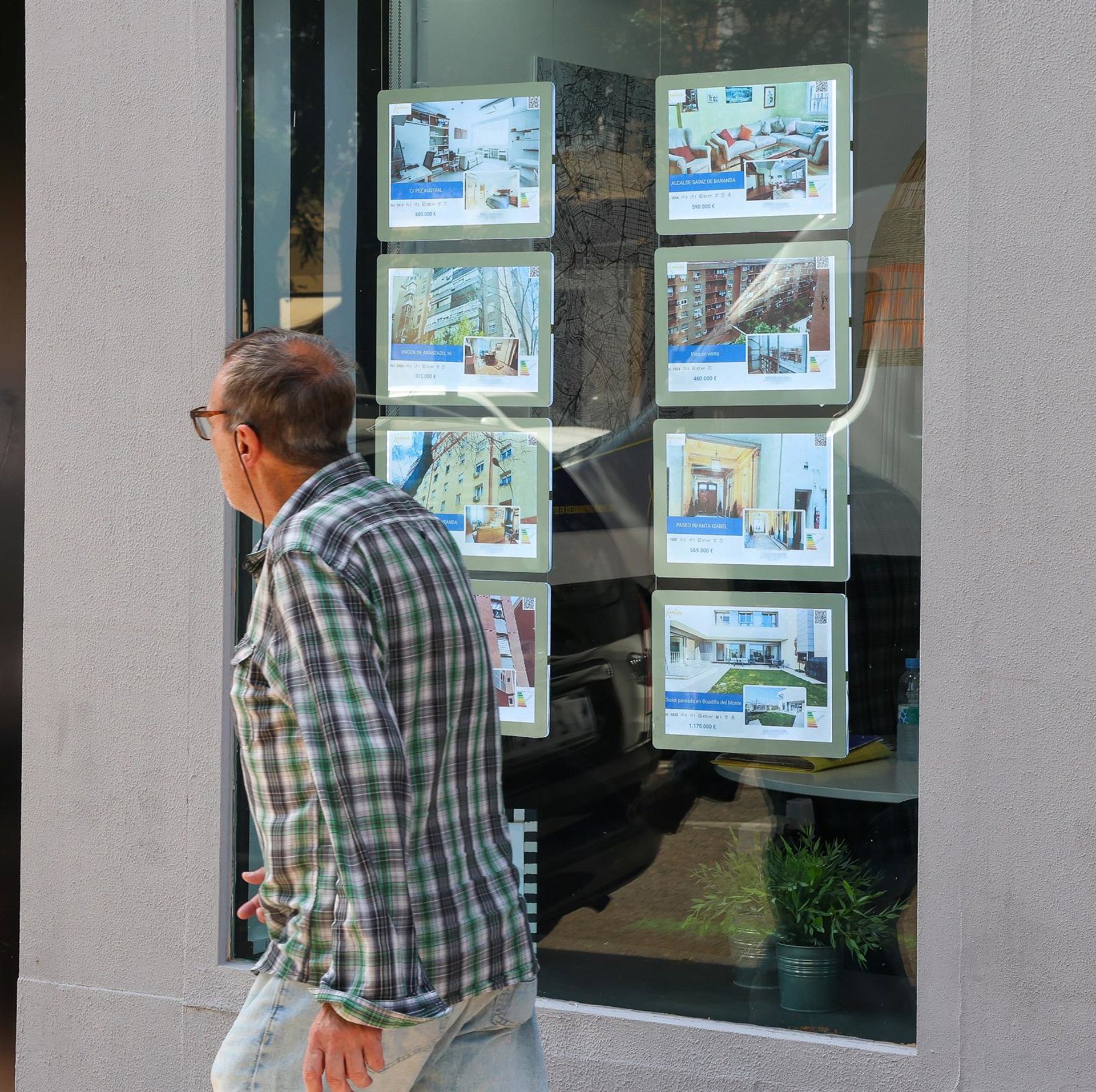 La compraventa de viviendas sube un 13,7% en julio y marca récord para este mes desde 2007