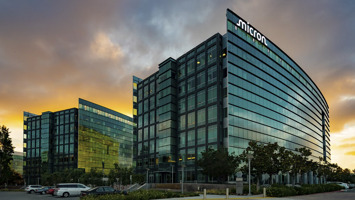 Micron multiplica por diez las ganancias en su año fiscal, hasta los 7.247 millones de euros