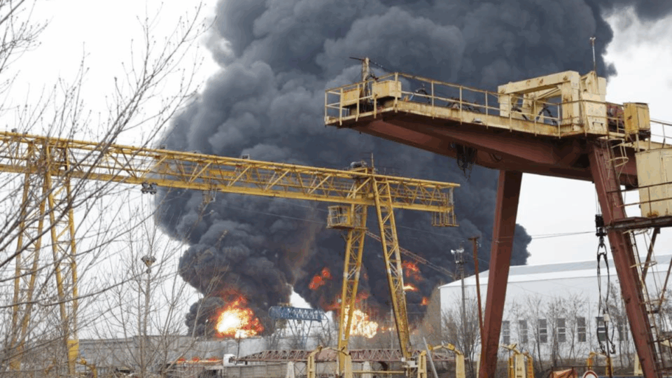 Cómo afectan al sector energético de Rusia las sanciones, los ataques con drones y los cambios en el mercado