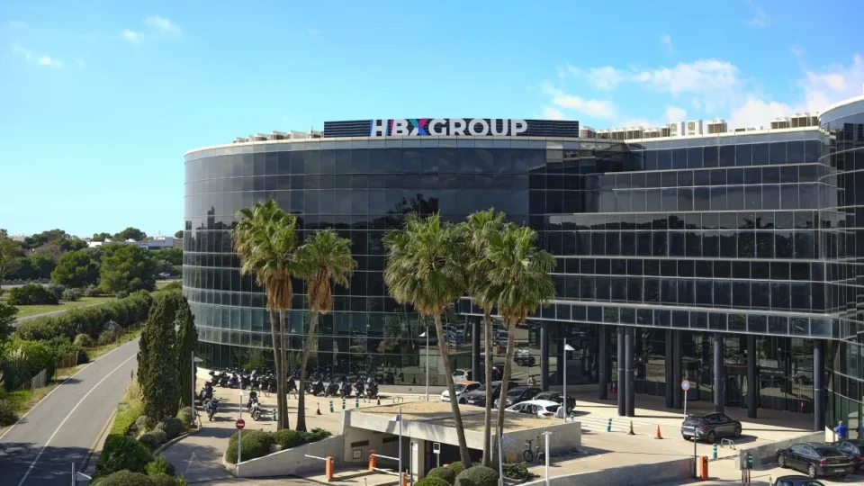 HBX Group cambia su estructura organizativa y actualiza su equipo directivo