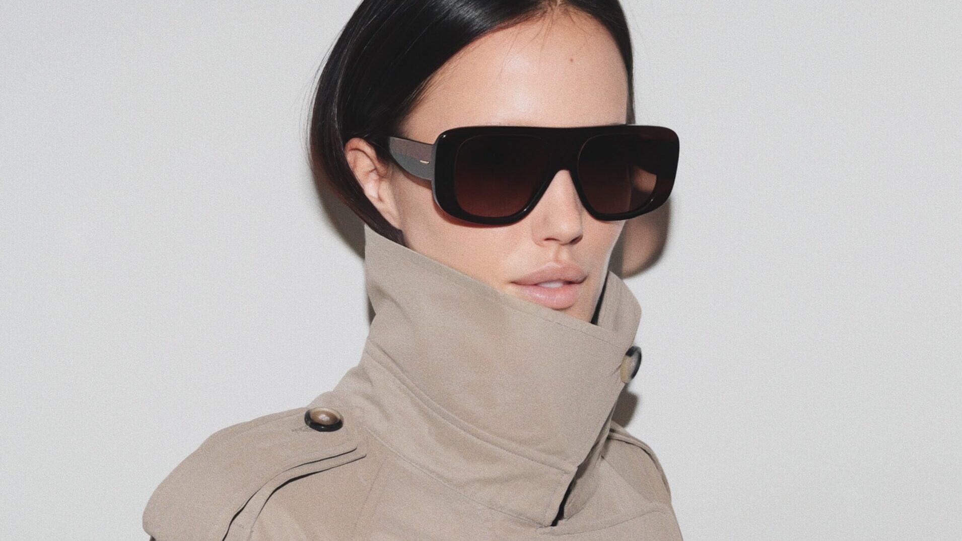 Mó redefine el fondo de armario de gafas con su gama de alta costura