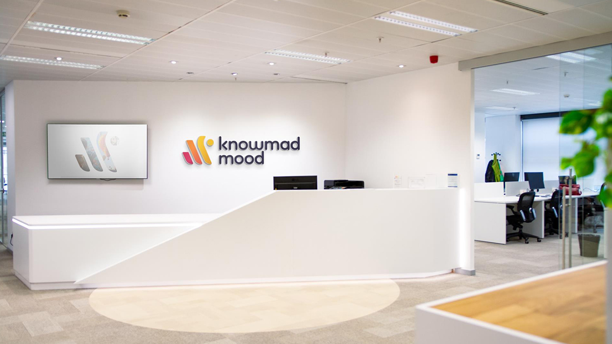 Knowmad Mood ganó 6,49 millones en el primer semestre, casi un 45% más