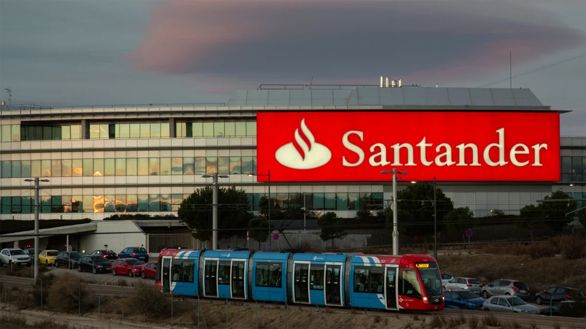 Banco Santander obtiene un beneficio récord de 10.337 millones de euros hasta septiembre, un 11% más