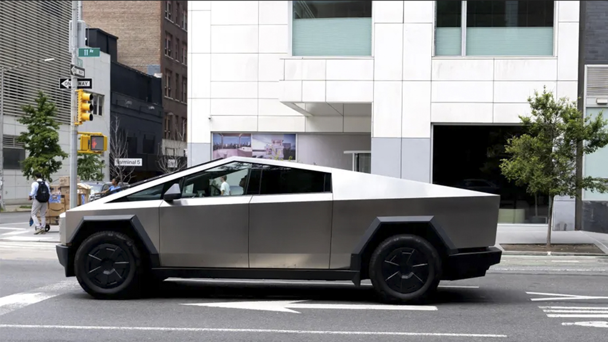 El Cybertruck de Tesla sufre una dura derrota frente al Ford F-150 Lightning