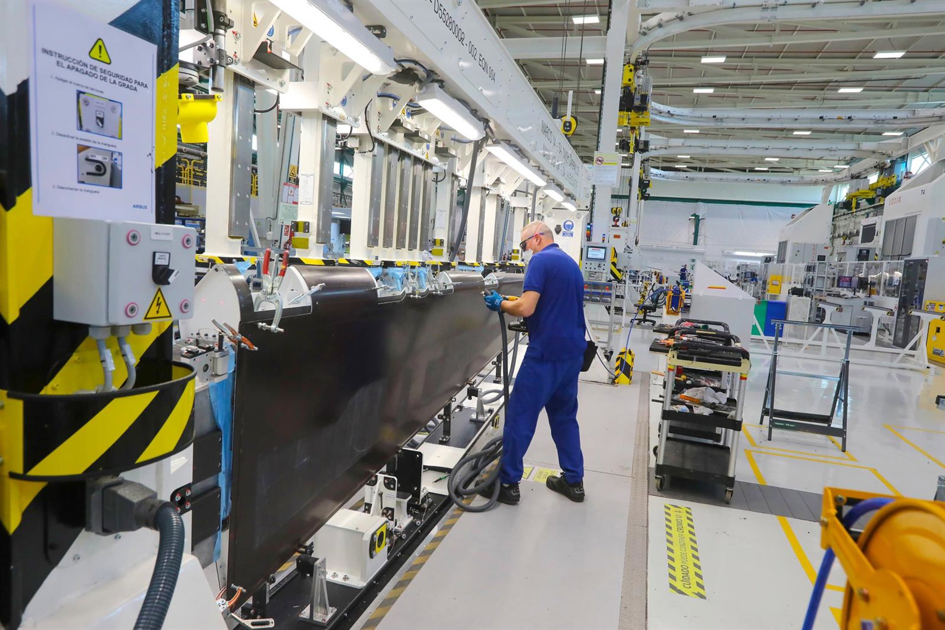 El PMI manufacturero español registra su crecimiento más lento en tres meses por la debilidad de la producción