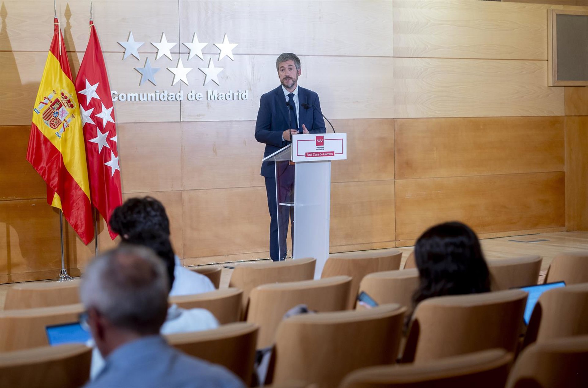 Madrid trasladará su oposición «total» al Plan Estatal de Vivienda en la reunión con Rodríguez