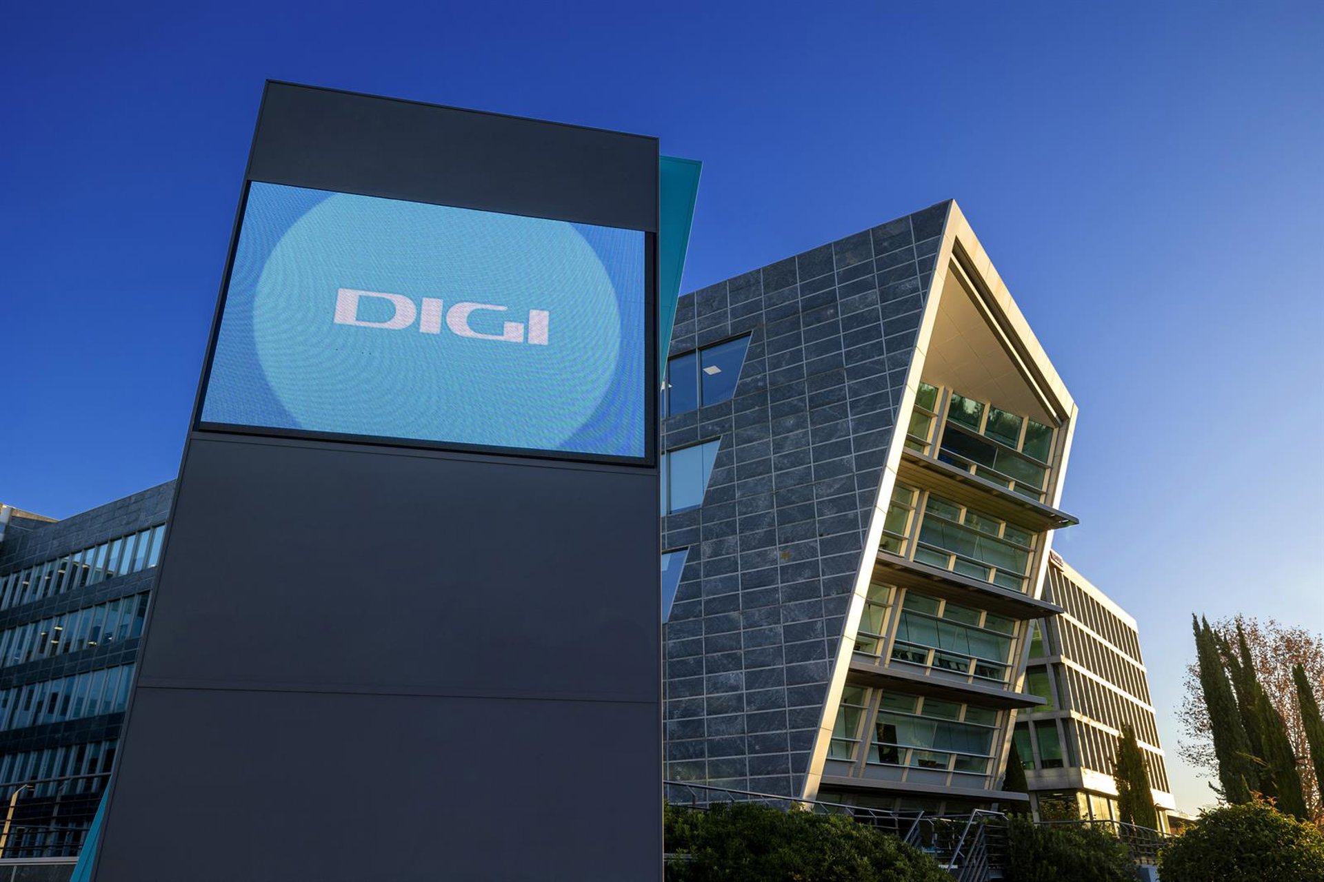 Digi gana 757.000 líneas móviles y fijas en los tres primeros trimestres del año