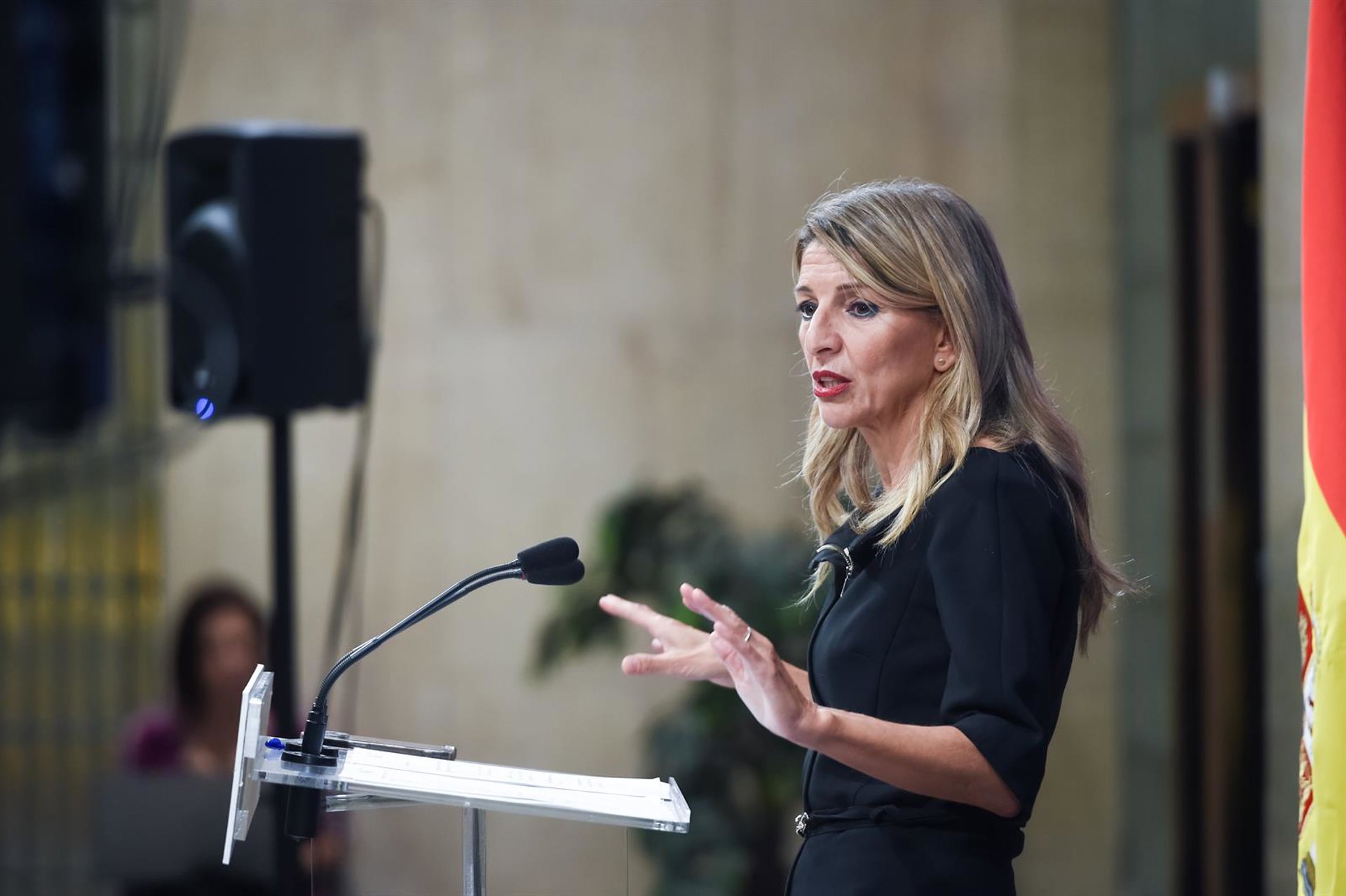 Díaz anuncia que caerá «todo el peso de la ley» sobre Uber ante sus «incumplimientos»