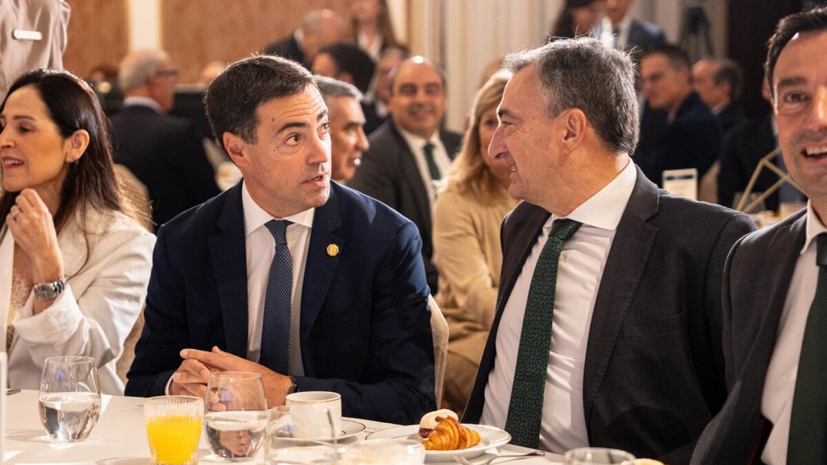 Pradales dice que es el momento de los accionistas en la OPA de BBVA y ...