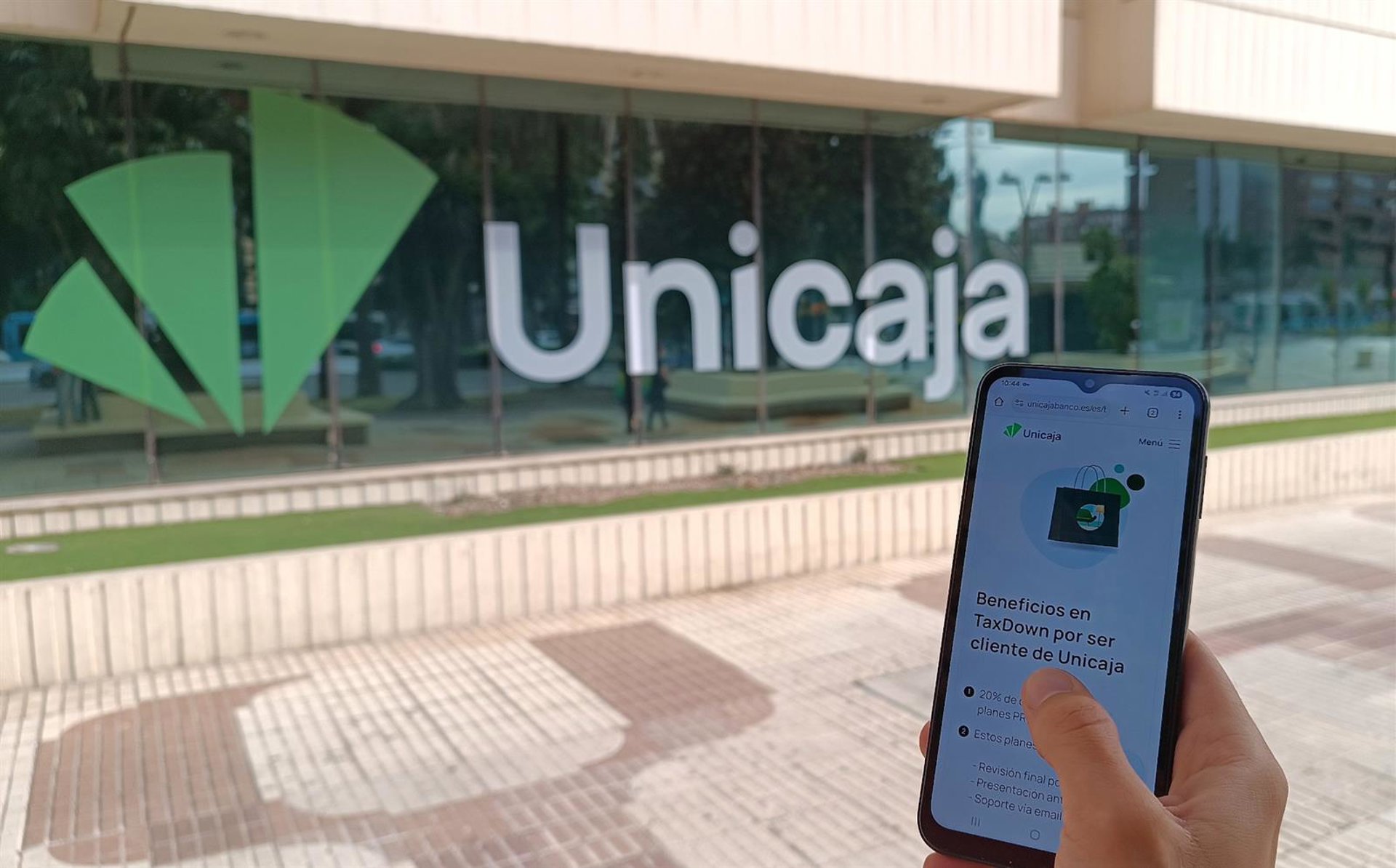 Unicaja y TaxDown llegan a un acuerdo para facilitar la gestión de tributos y la declaración de la renta