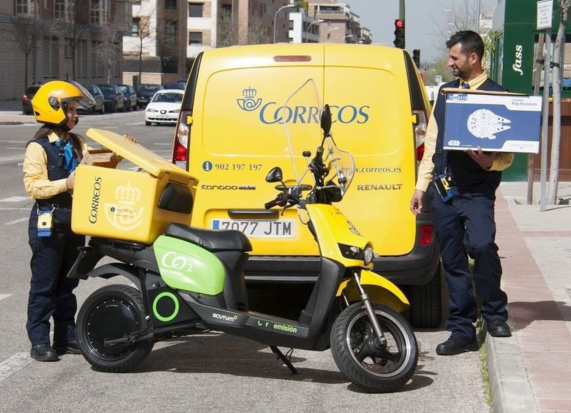 Correos tuvo que recurrir a préstamos de 149 millones para pagar salarios y facturas de proveedores