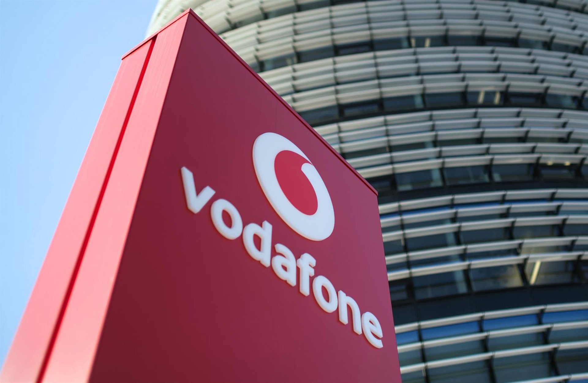 El grupo Vodafone invierte 539 millones en adquirir nuevo espectro radioeléctrico para 5G en Turquía