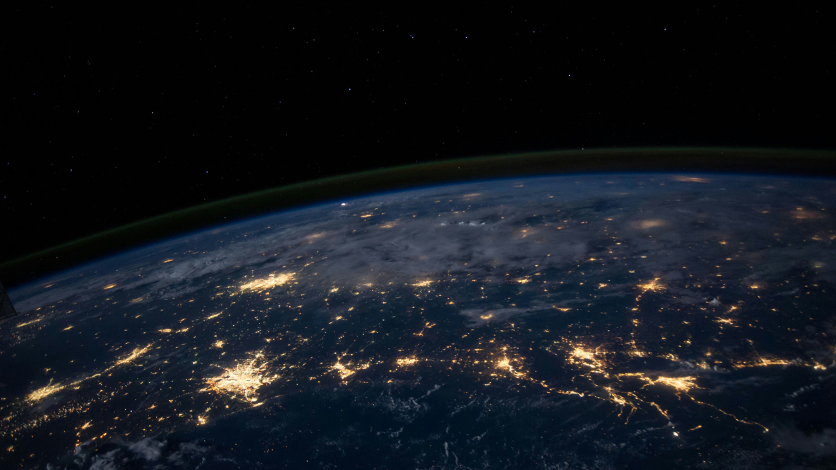 Cómo Google quiere llevar sus centros de datos al espacio para impulsar la inteligencia artificial