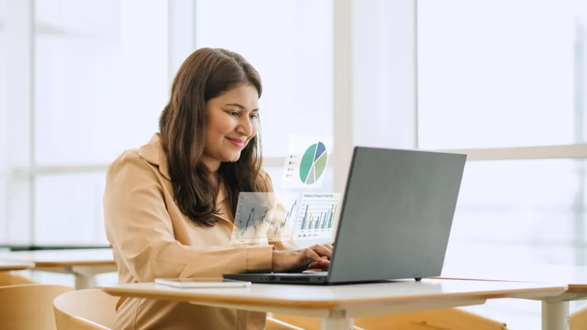 Cómo dejar de pensar demasiado y avanzar en tu negocio con ayuda de ChatGPT