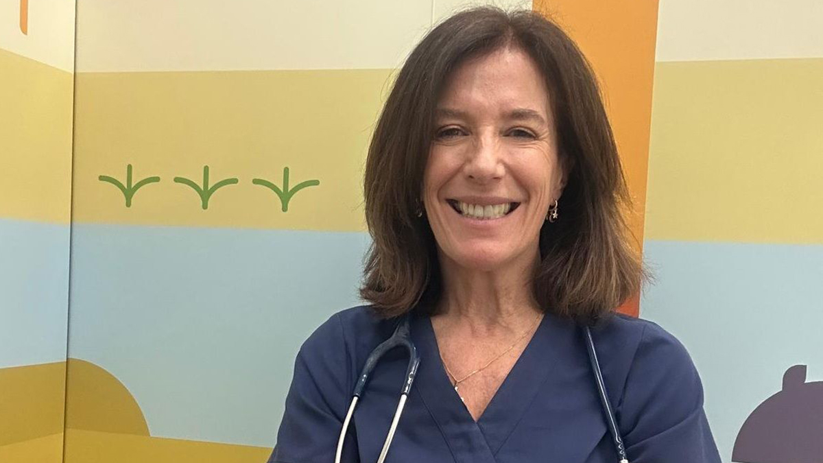 Doctora María José Lirola: “La artritis idiopática juvenil es tan frecuente como la diabetes, pero mucho menos conocida”