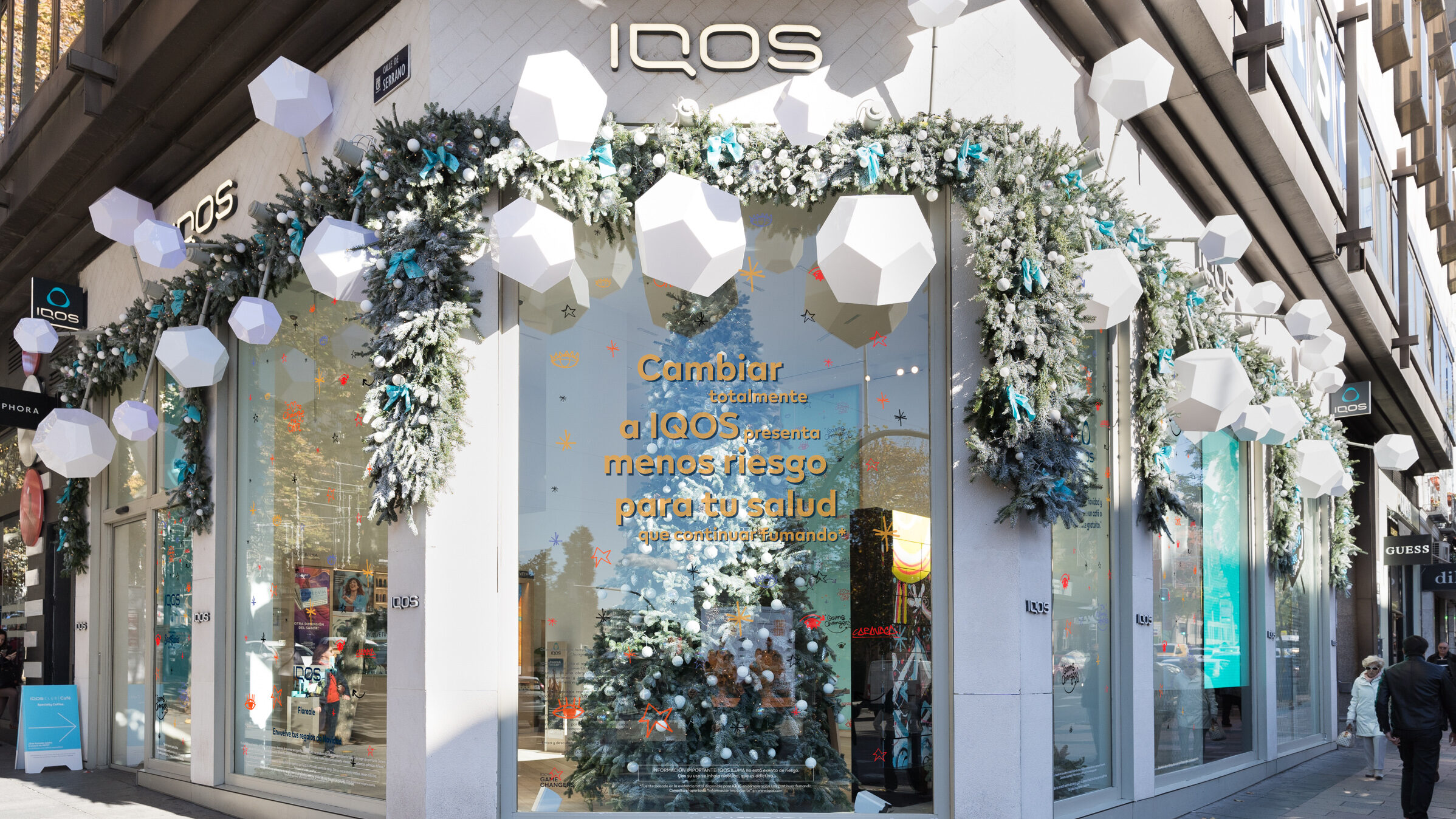 IQOS ILUMA i x Seletti, experiencias con estética propia