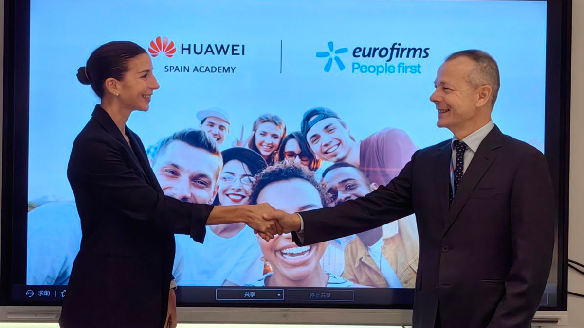 Huawei y Eurofirms se unen para impulsar el talento tecnológico de 15.000 personas en España